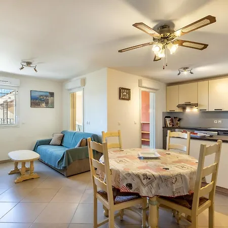 L'eden-5 By Interhome Apartment Le Lavandou