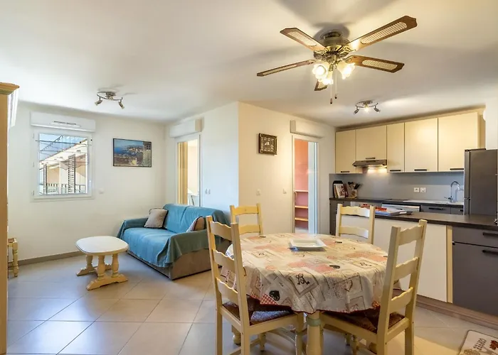 L'eden-5 By Interhome Apartment Le Lavandou