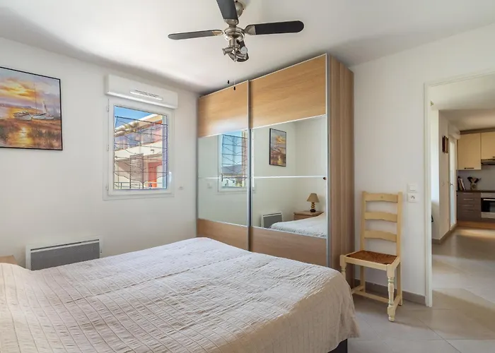 L'eden-5 By Interhome Apartment Le Lavandou