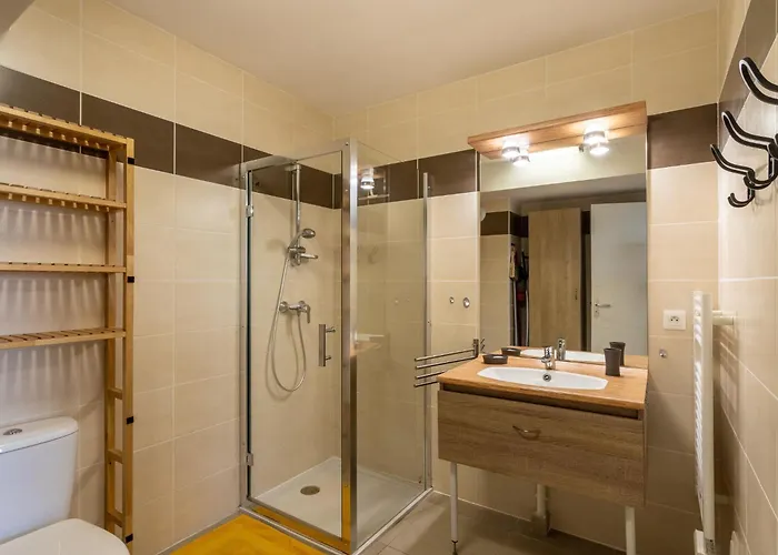 L'eden-5 By Interhome Apartment Le Lavandou